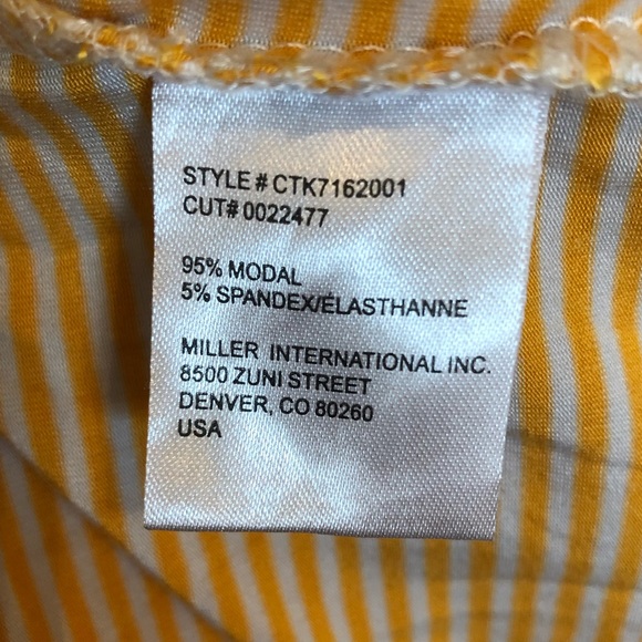 Cruel Denim L Pocket Detail Tee - Picture 5 of 5